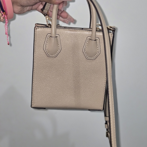 Extra small mercer Micheal kors bag - Picture 4 of 4